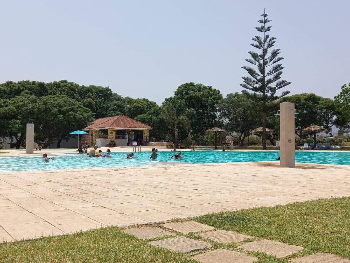 Magnifique Villa Duplex Au Bord De La Piscine Tétouan エクステリア 写真